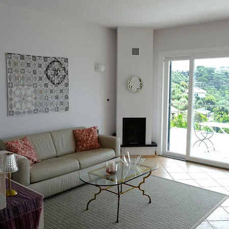 Olivia By Portofinovacanze Apartman *